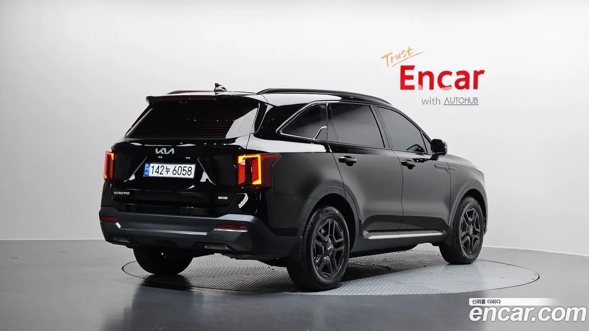 Kia Sorento — фото 4