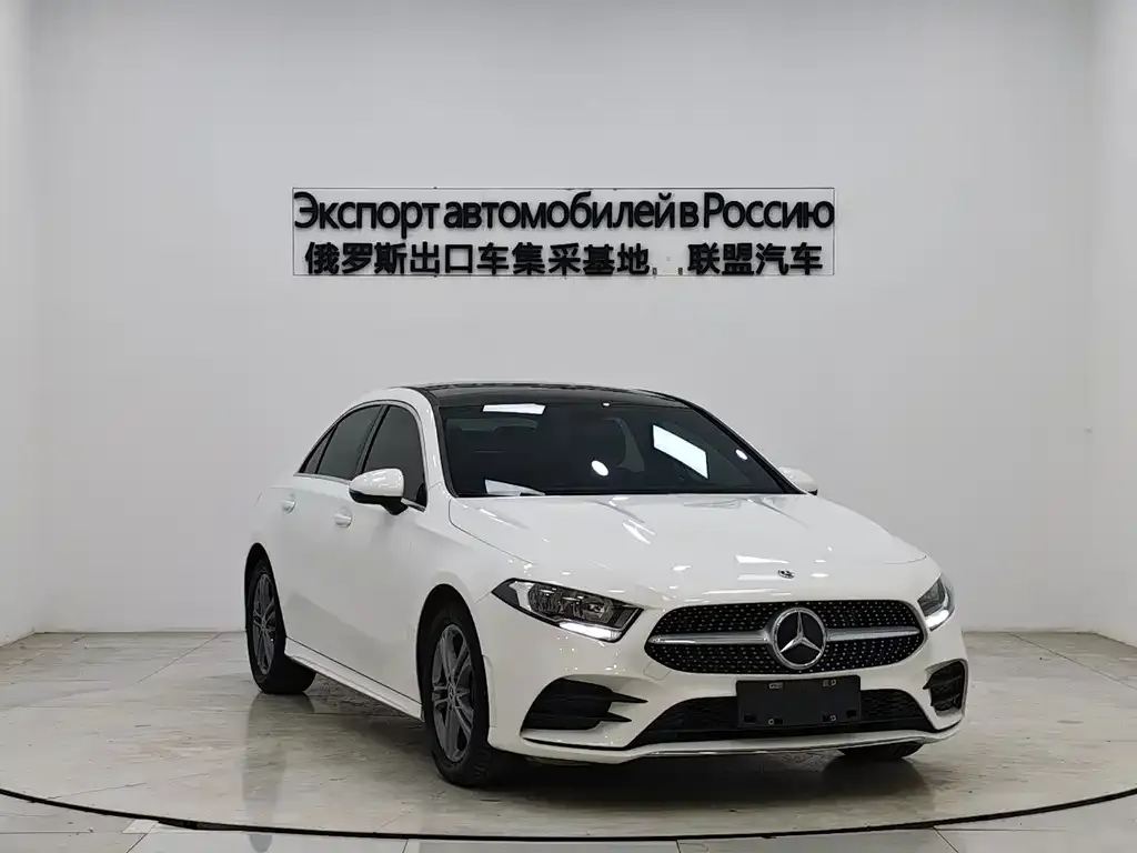 Mercedes-Benz A-Class — фото 6