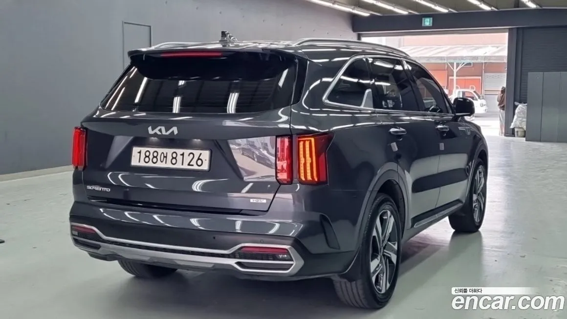 Kia Sorento — фото 9