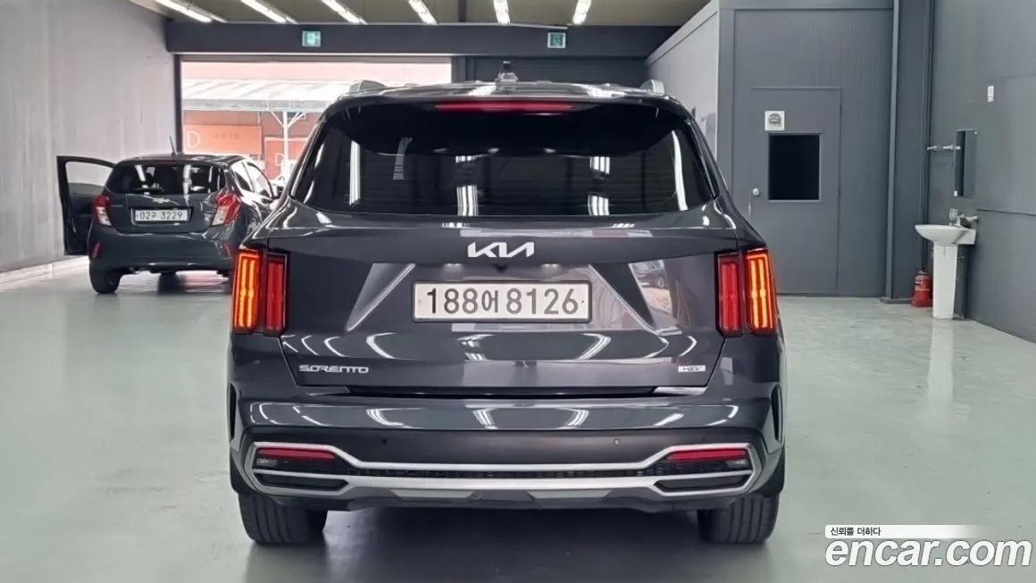 Kia Sorento — фото 10