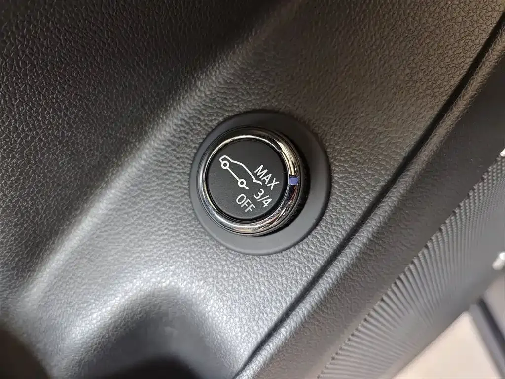 Buick Enclave — фото 10
