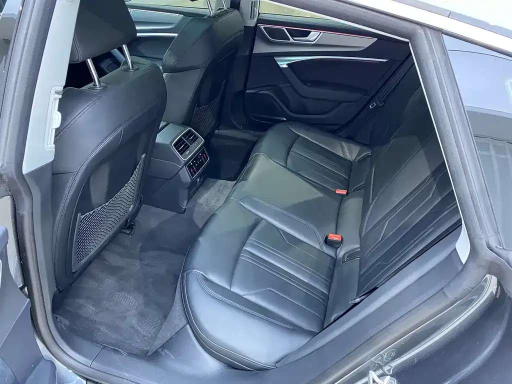 Audi A7 — фото 6