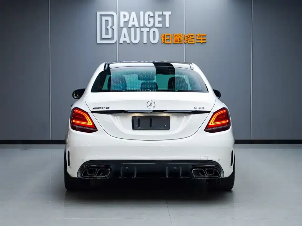 Mercedes-Benz C-Class AMG — фото 6