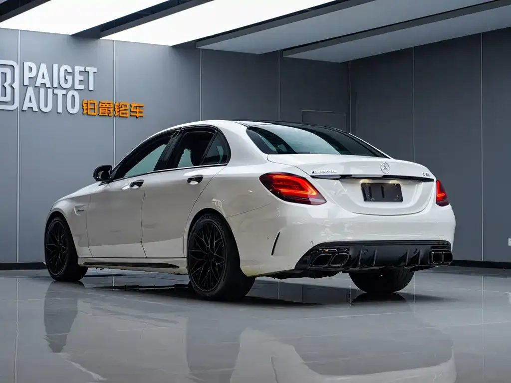 Mercedes-Benz C-Class AMG — фото 9