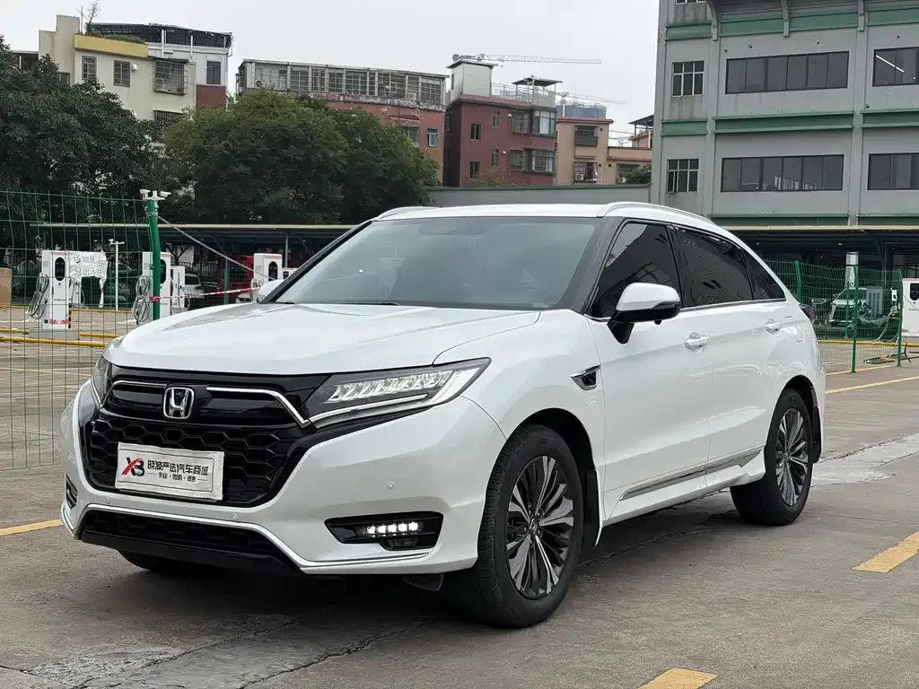 Honda UR-V — фото 1