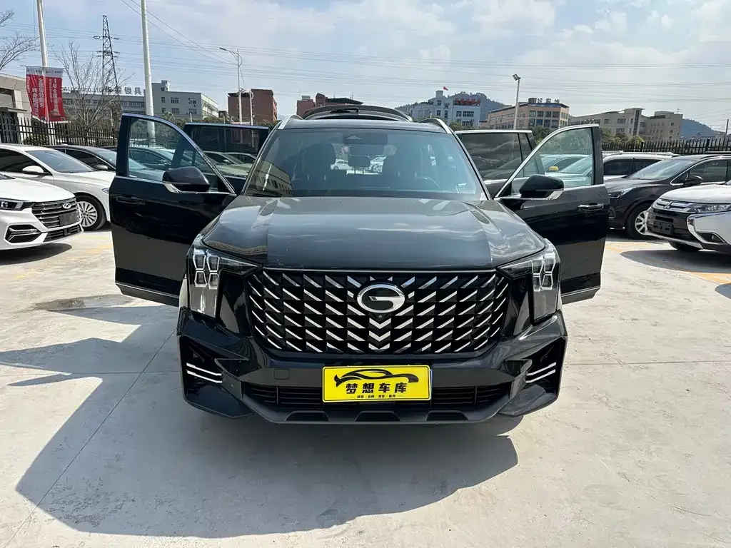 GAC Motor Trumpchi GS8 — фото 2
