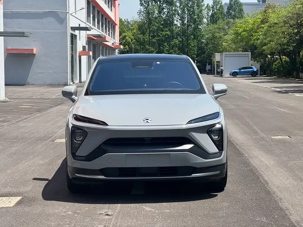 NIO EC6 — фото 7