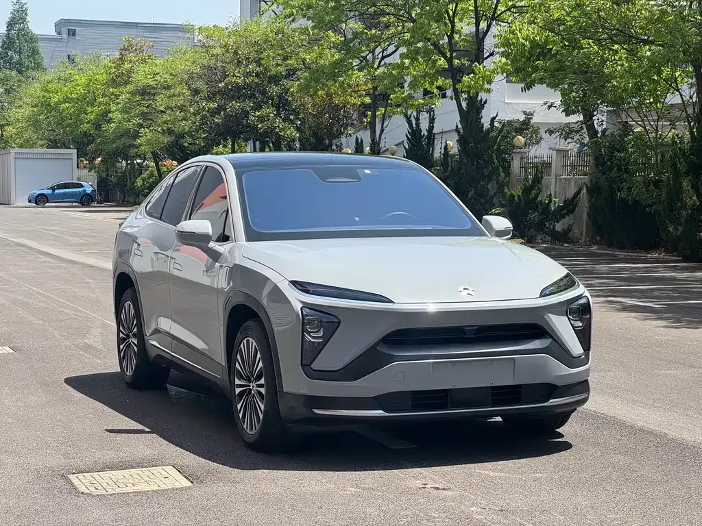 NIO EC6 — фото 8