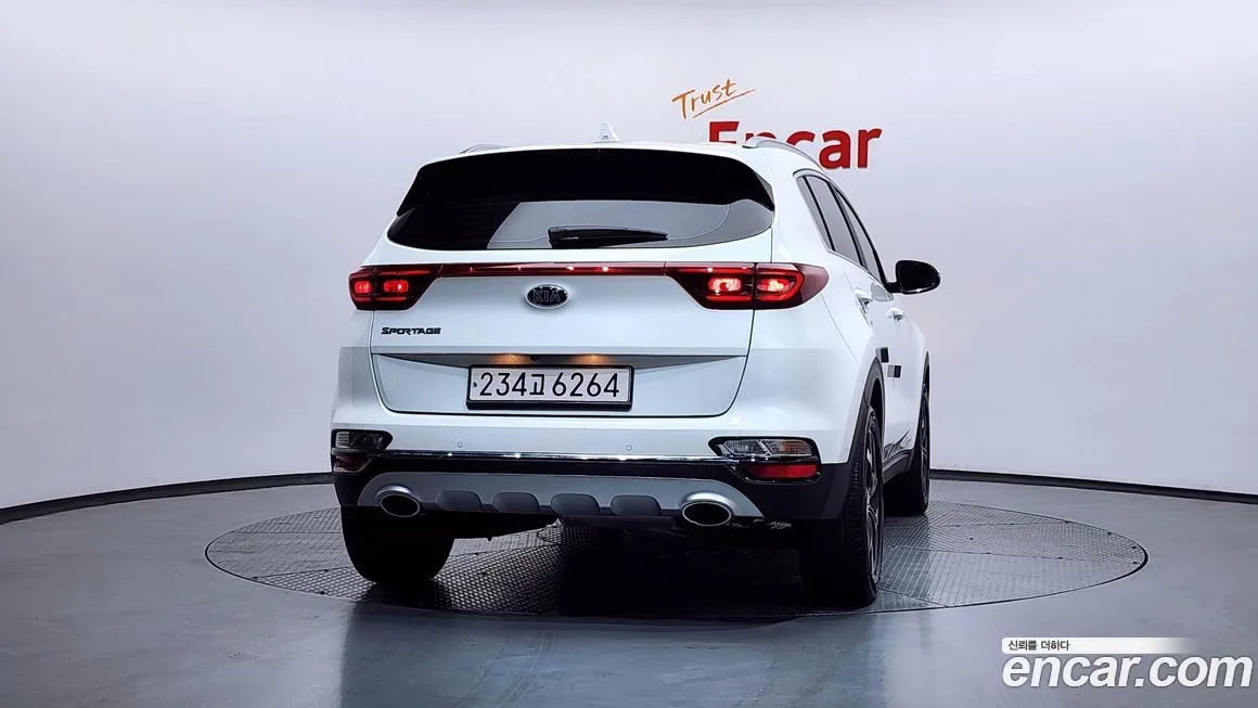 Kia Sportage — фото 3