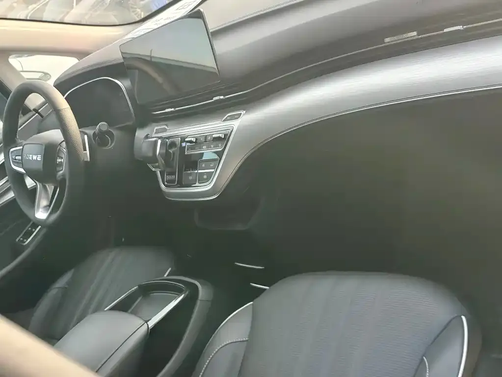 Roewe iMAX8 — фото 7