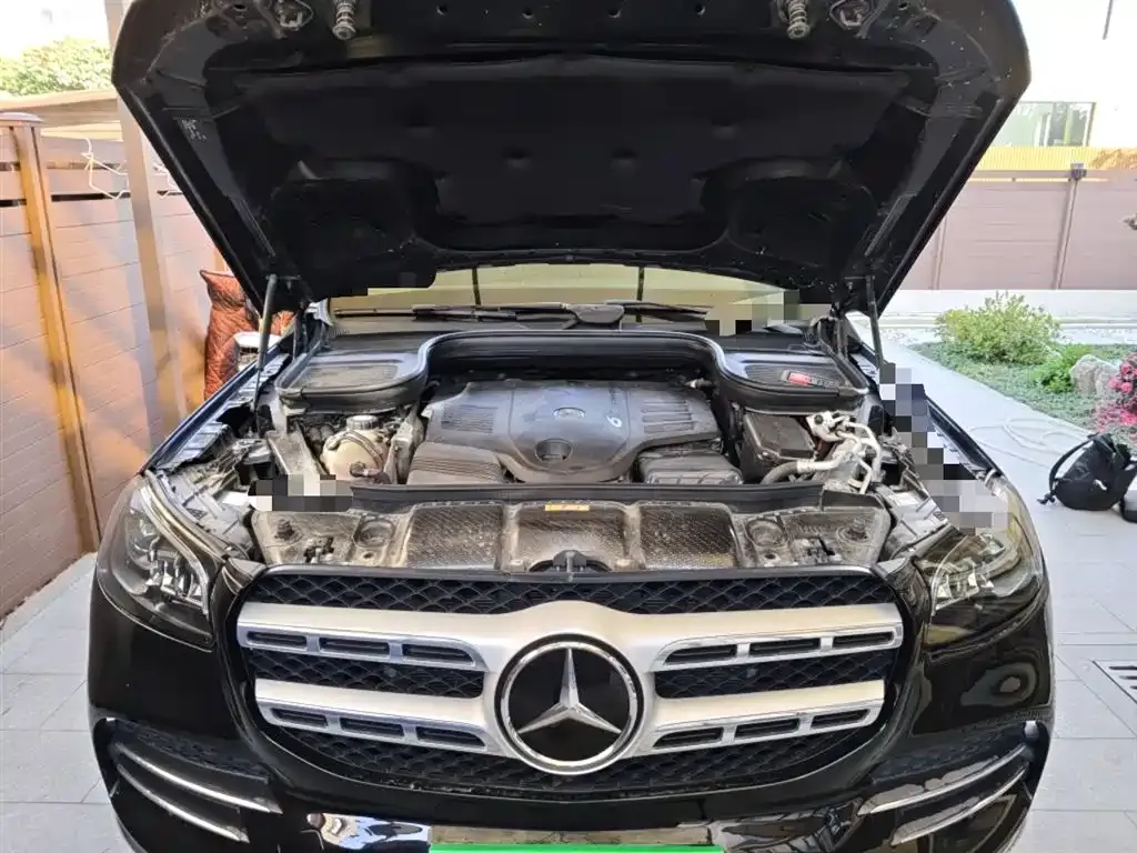 Mercedes-Benz GLS — фото 8