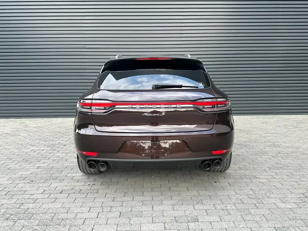 Porsche Macan — фото 9