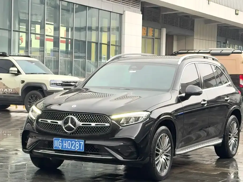 Mercedes-Benz GLC — фото 1
