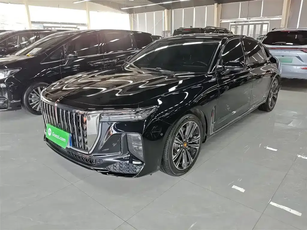 Hongqi H9 — фото 1