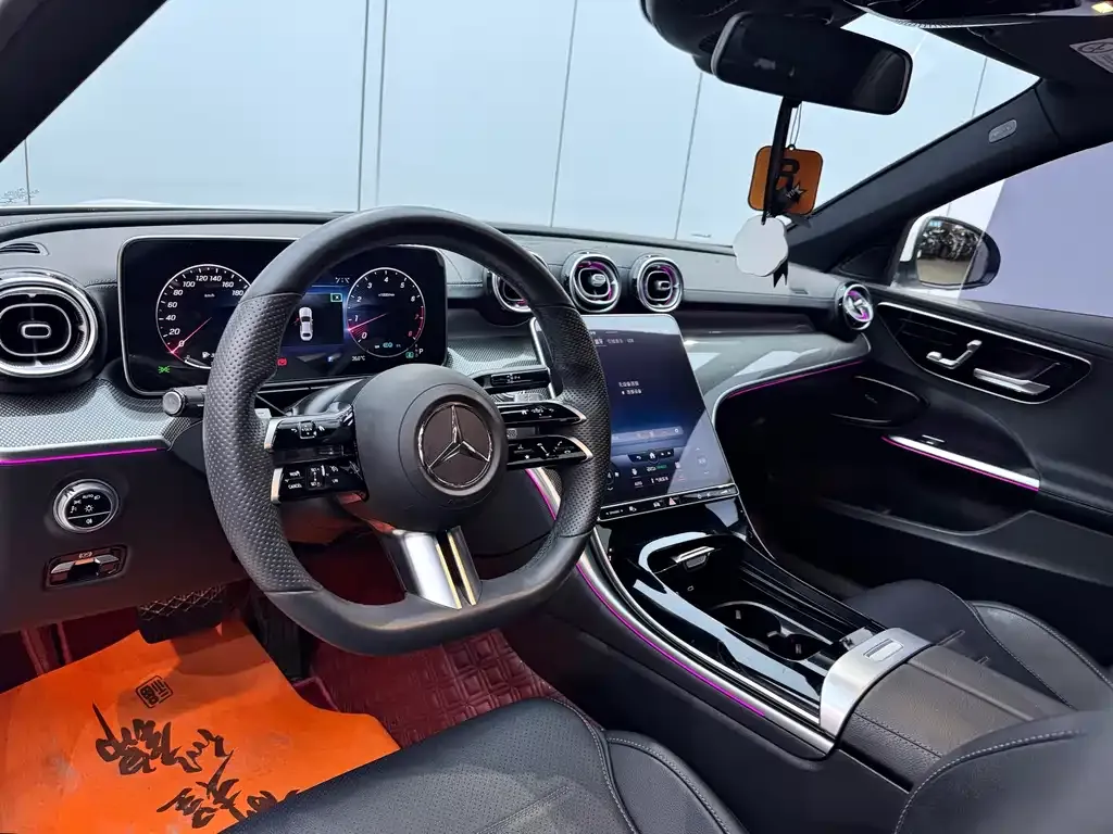Mercedes-Benz C-Class — фото 10