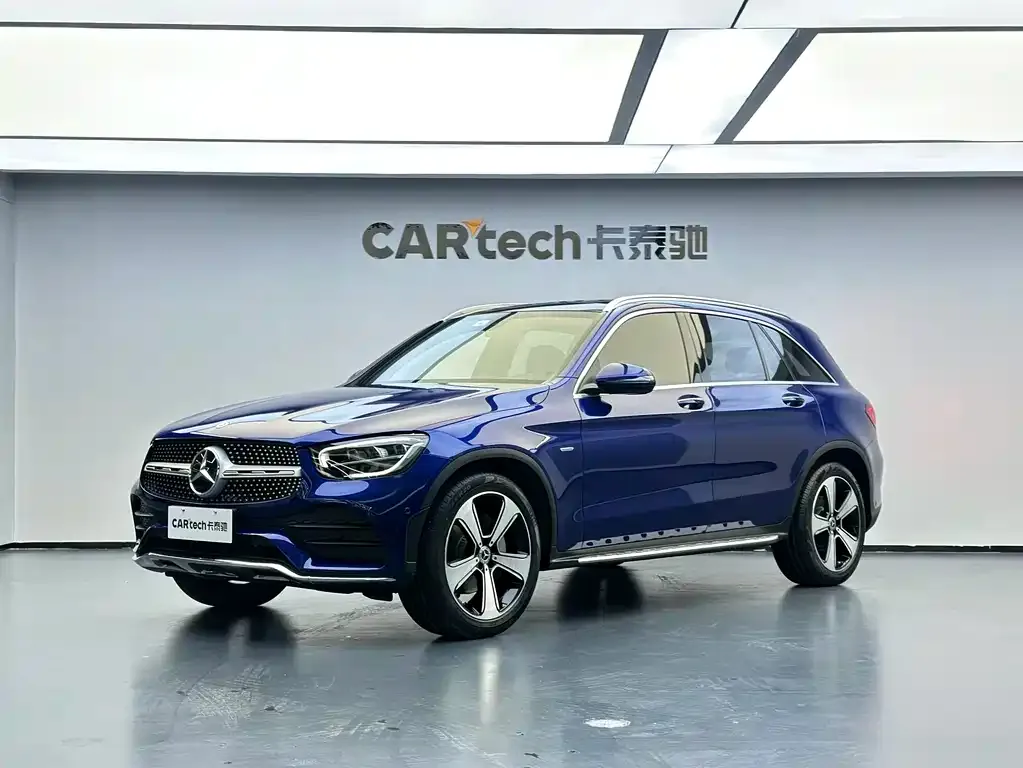 Mercedes-Benz GLC — фото 1