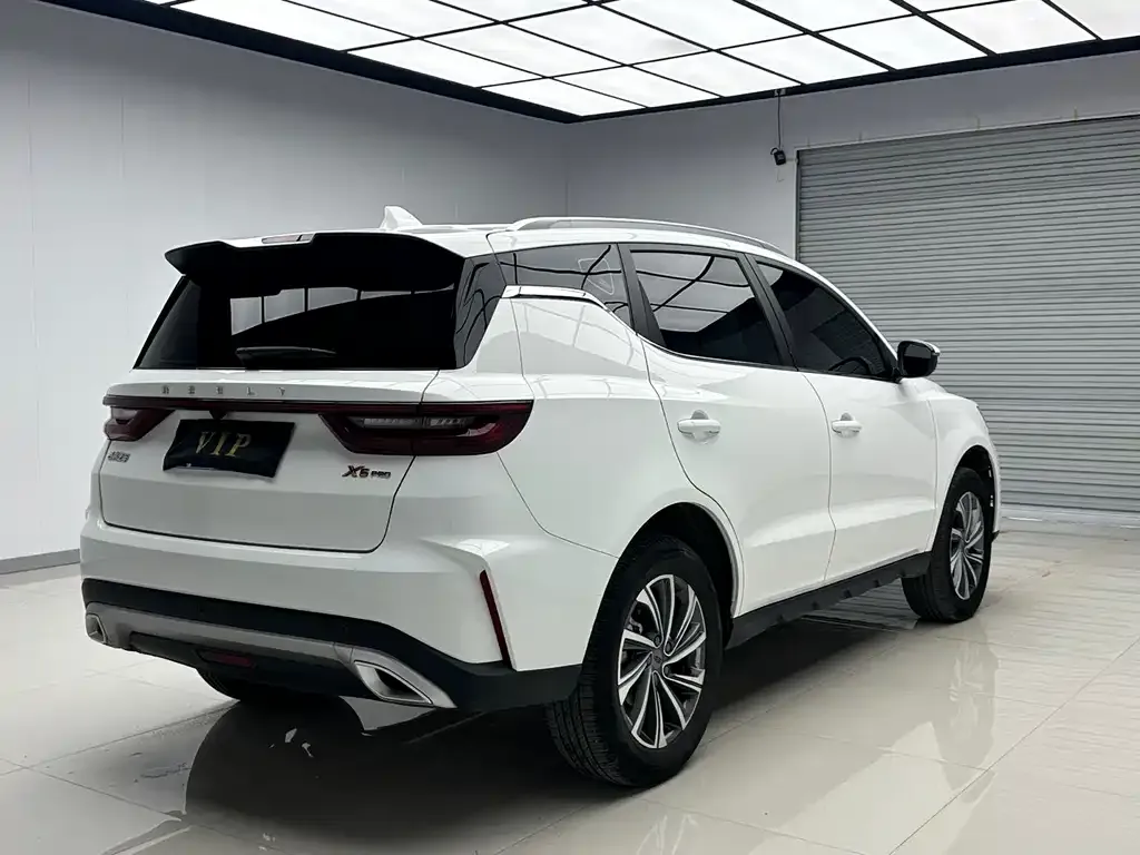 Geely Vision X6 — фото 5