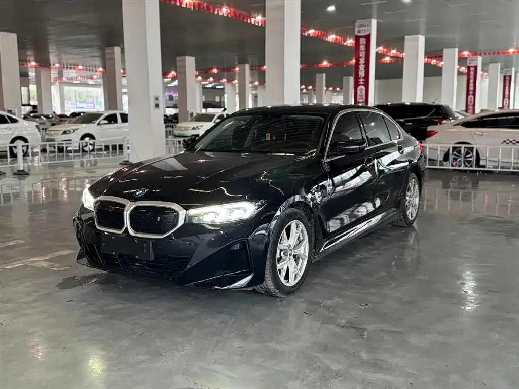 BMW i3 — фото 1