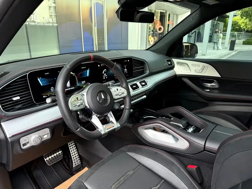 Mercedes-Benz GLE AMG — фото 5