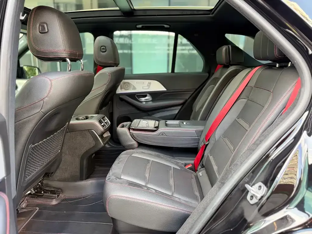 Mercedes-Benz GLE AMG — фото 10