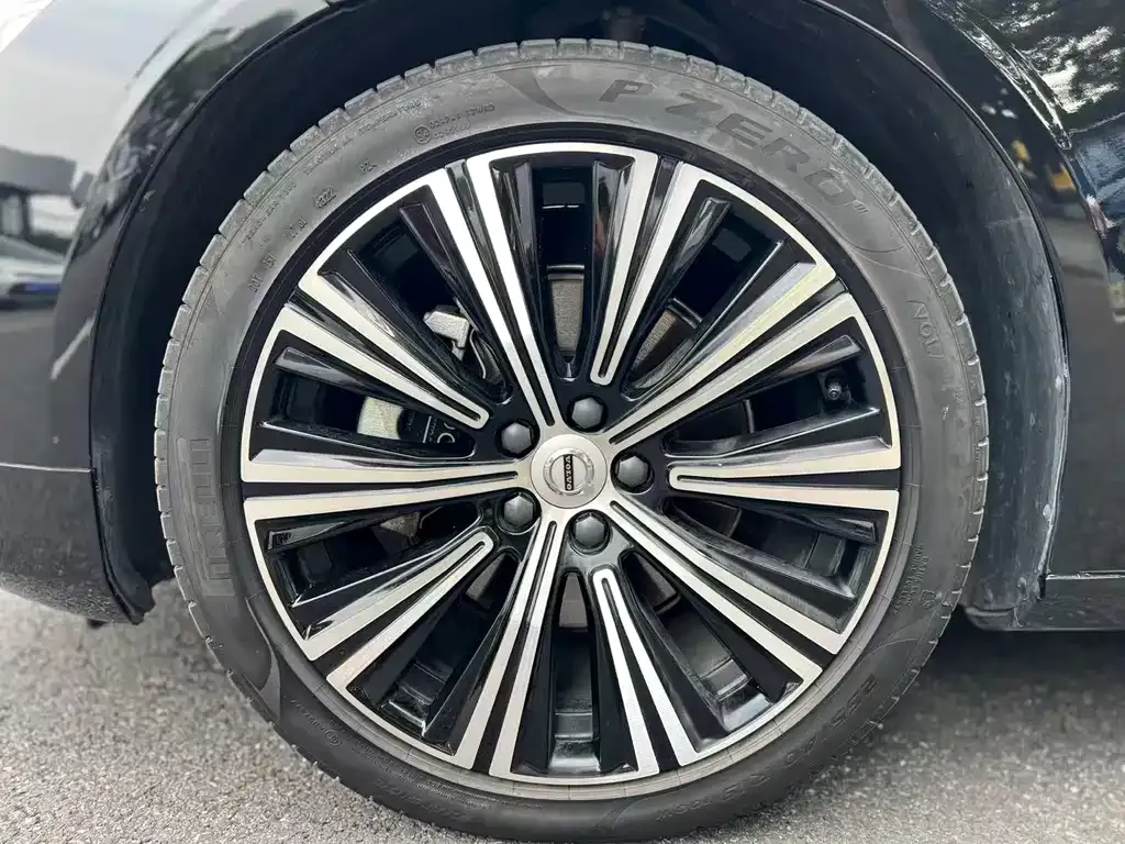 Volvo S90 — фото 4