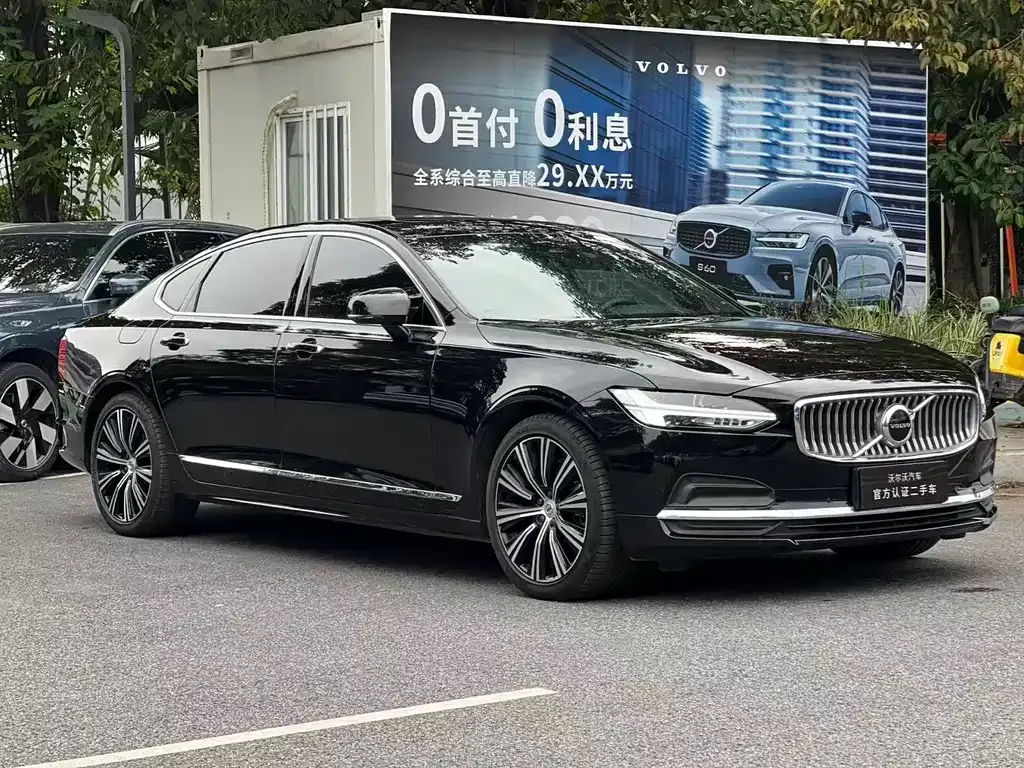 Volvo S90 — фото 10
