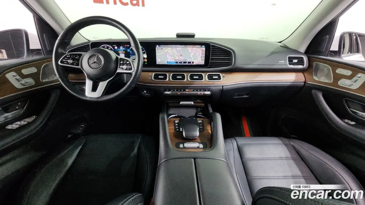 Mercedes-Benz GLE-Class — фото 10