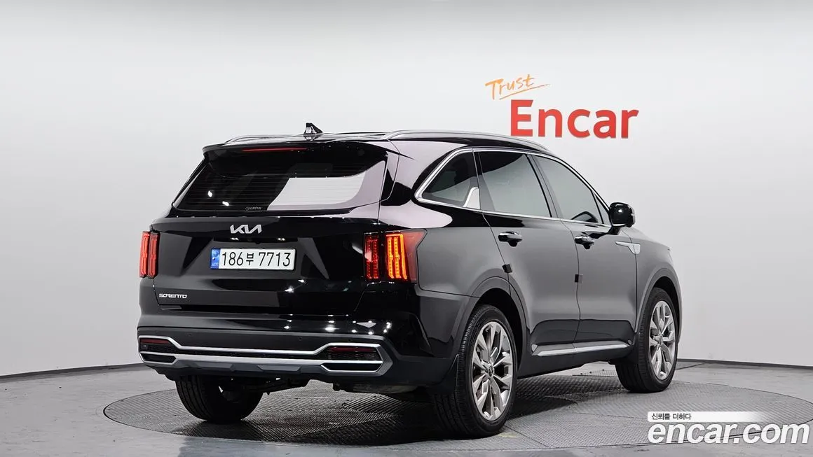 Kia Sorento — фото 4