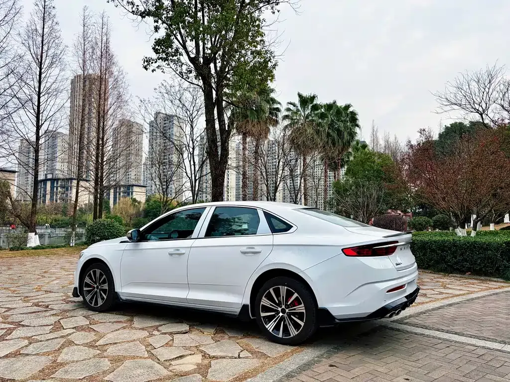 Geely Xingrui — фото 9