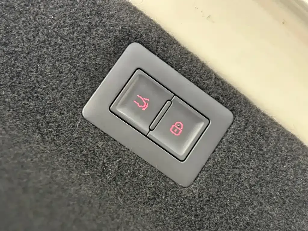 BYD Seal 07 DM-i — фото 9