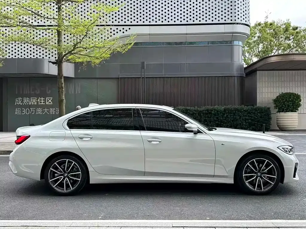 BMW 3 Series — фото 3