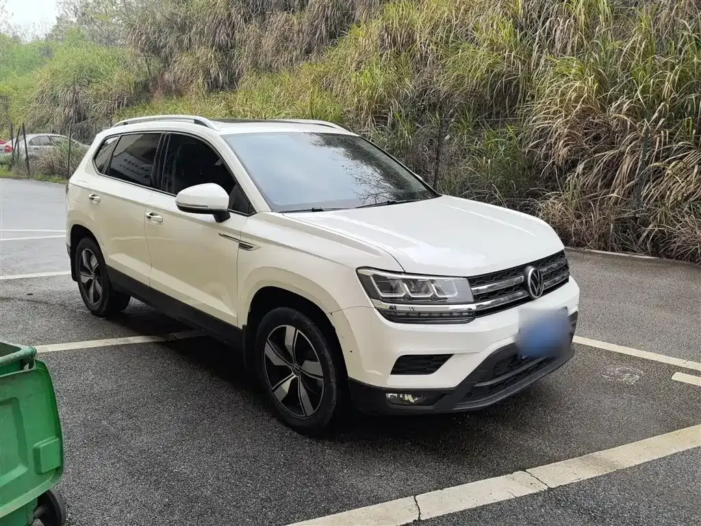 Volkswagen Tharu — фото 9