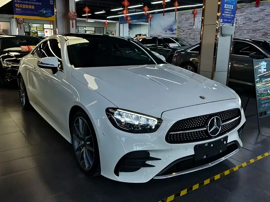 Mercedes-Benz E-Class (Import) — фото 7