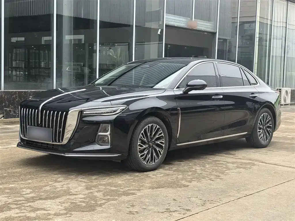 Hongqi H5 — фото 1