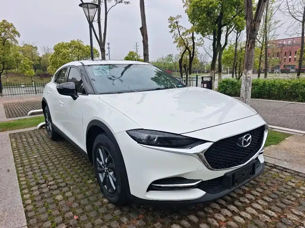 Mazda CX-4 — фото 9