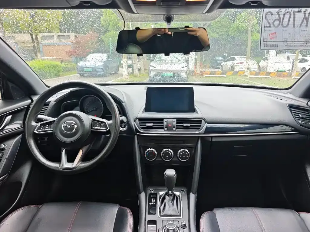 Mazda CX-4 — фото 6