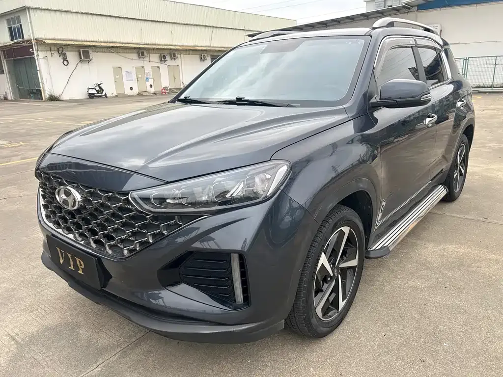 Hyundai ix35 — фото 1
