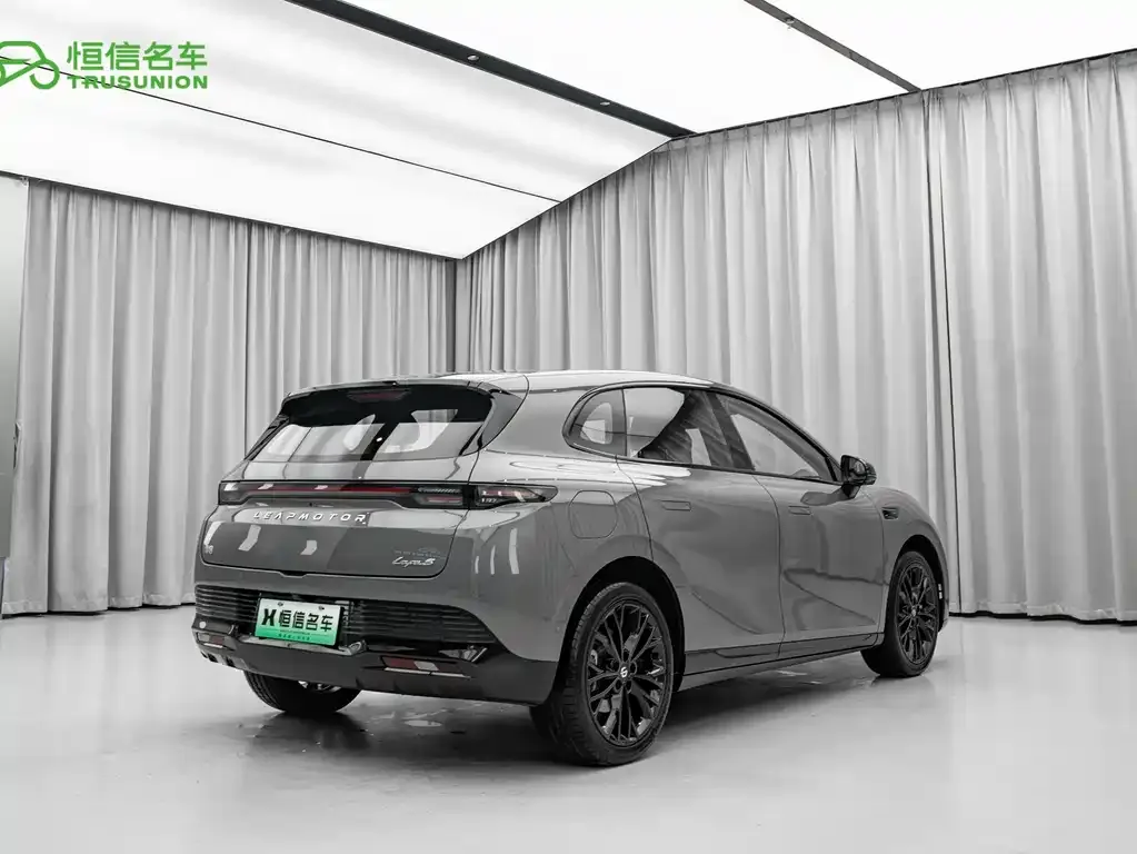 Leapmotor B05 (Lafa 5) — фото 10