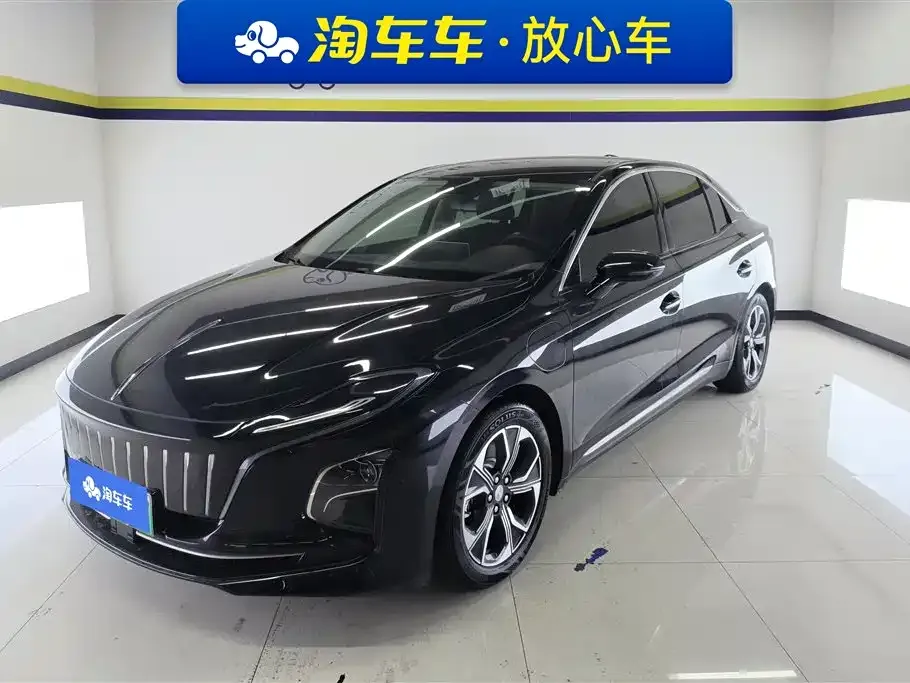Hongqi E-QM5 — фото 1
