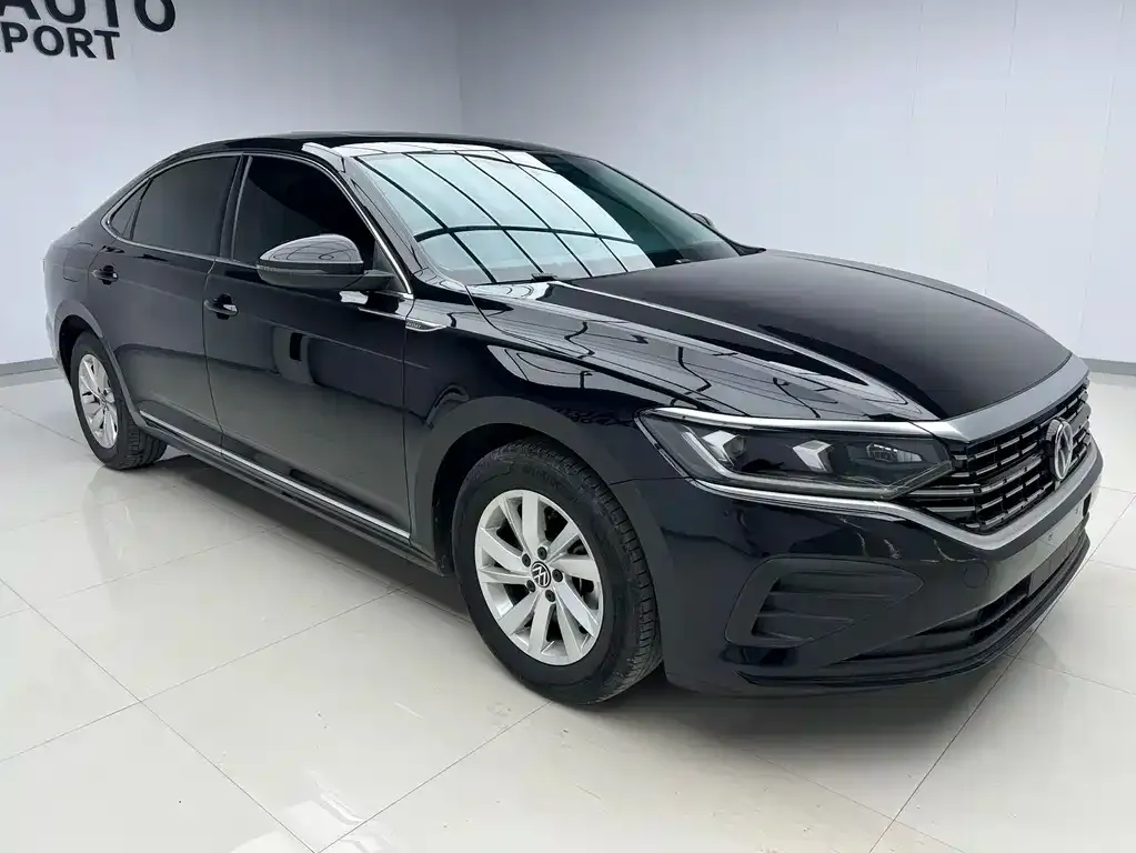 Volkswagen Passat — фото 3