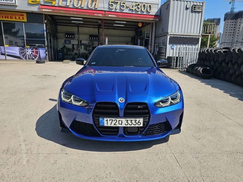 BMW M3 — фото 1