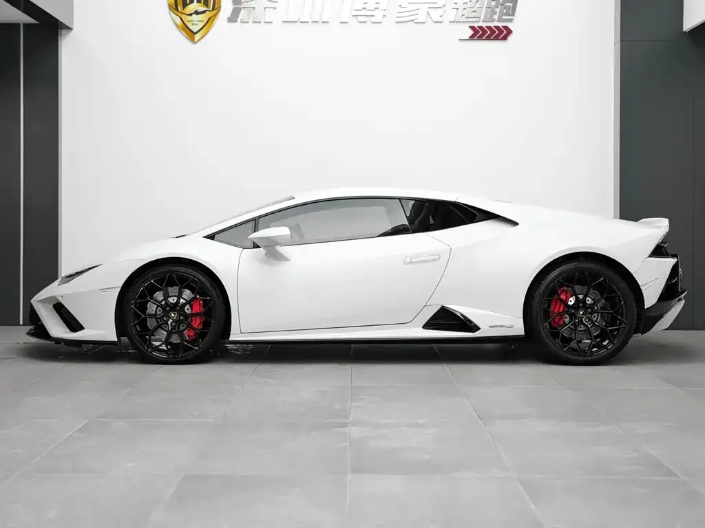 Lamborghini Huracan — фото 7
