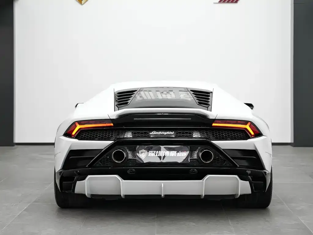 Lamborghini Huracan — фото 5
