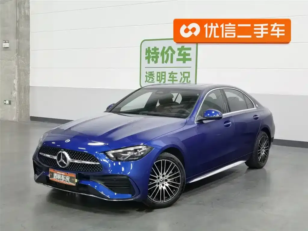 Mercedes-Benz C-Class — фото 1