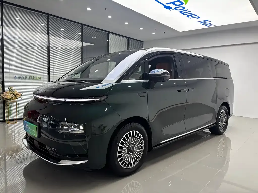 Geely Yizhen L380 — фото 1