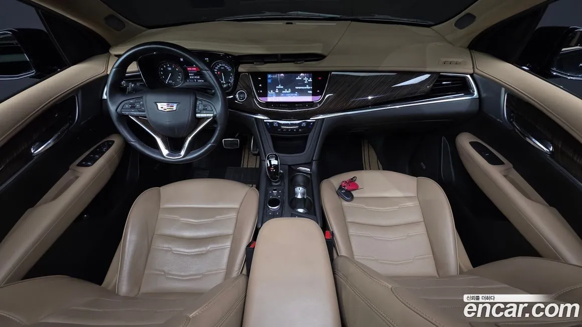 Cadillac XT6 — фото 5