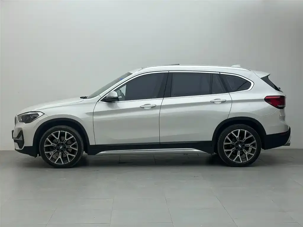 BMW X1 — фото 6