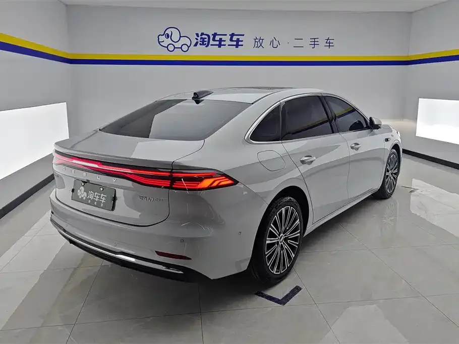 Geely Galaxy A7 — фото 2