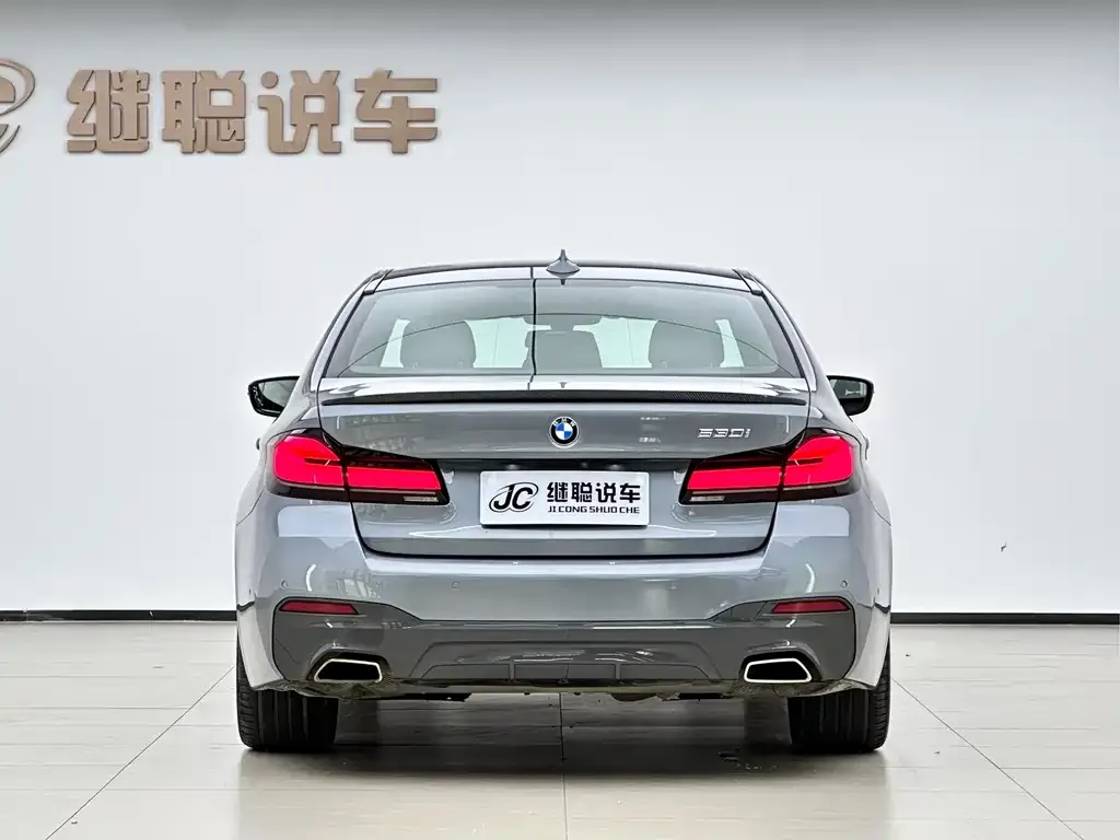 BMW 5 Series (Import) — фото 3