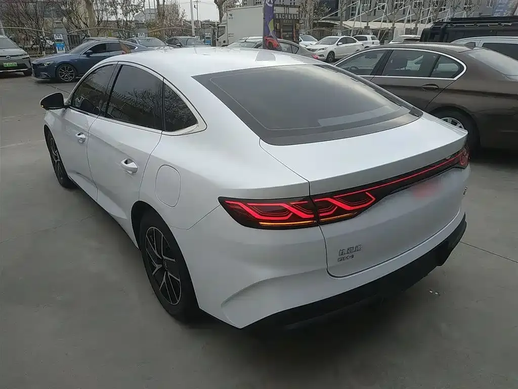 BYD Qin L — фото 3